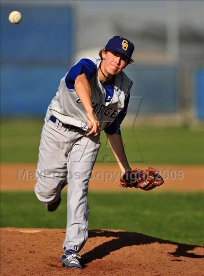 Thumbnail 2 in Charter Oak @ Diamond Ranch photogallery.