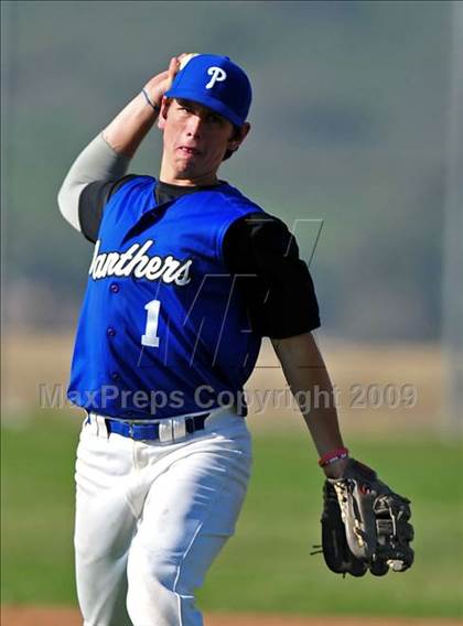 Thumbnail 3 in Charter Oak @ Diamond Ranch photogallery.
