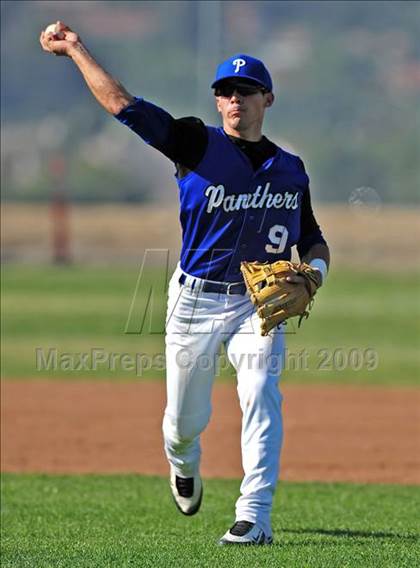 Thumbnail 3 in Charter Oak @ Diamond Ranch photogallery.