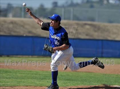 Thumbnail 2 in Charter Oak @ Diamond Ranch photogallery.
