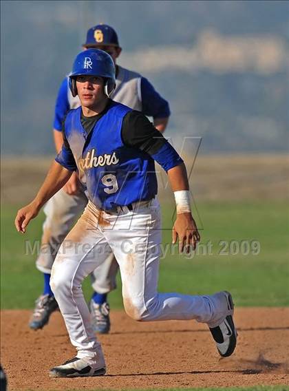 Thumbnail 2 in Charter Oak @ Diamond Ranch photogallery.
