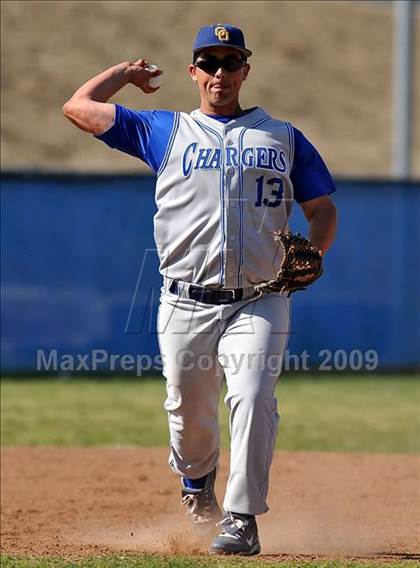 Thumbnail 2 in Charter Oak @ Diamond Ranch photogallery.