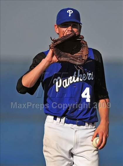 Thumbnail 2 in Charter Oak @ Diamond Ranch photogallery.
