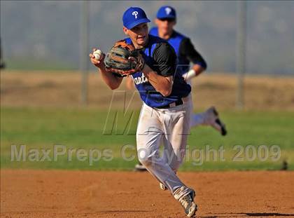 Thumbnail 3 in Charter Oak @ Diamond Ranch photogallery.