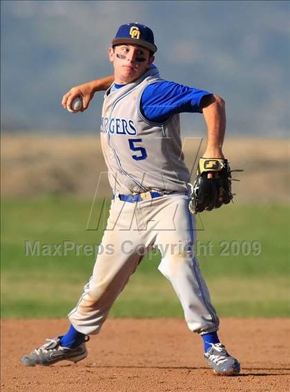 Thumbnail 3 in Charter Oak @ Diamond Ranch photogallery.