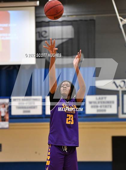 Thumbnail 3 in Green Hill vs Smyrna photogallery.