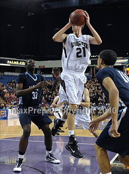 Thumbnail 1 in Woodcreek vs. Oakmont (CIF SJS D2 Final) photogallery.