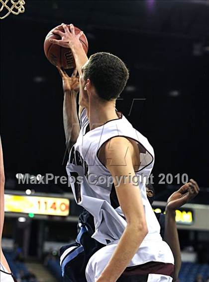 Thumbnail 3 in Woodcreek vs. Oakmont (CIF SJS D2 Final) photogallery.