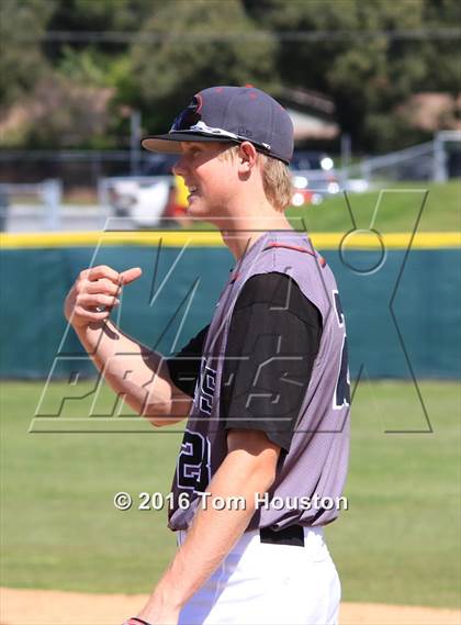 Thumbnail 3 in Glendora vs. Upland photogallery.