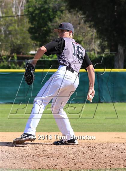Thumbnail 2 in Glendora vs. Upland photogallery.