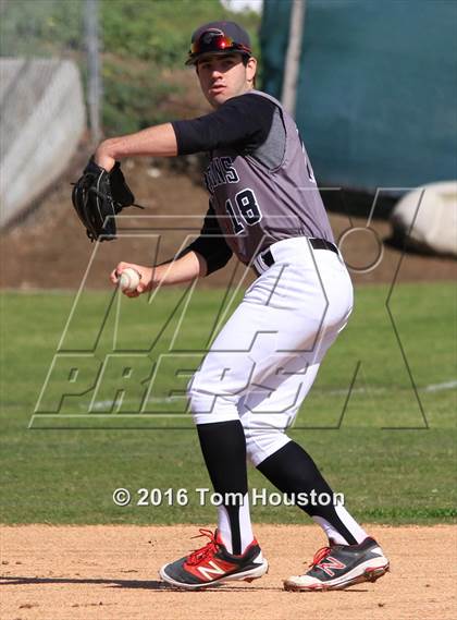 Thumbnail 2 in Glendora vs. Upland photogallery.