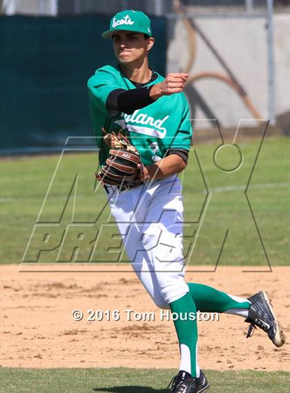Thumbnail 1 in Glendora vs. Upland photogallery.