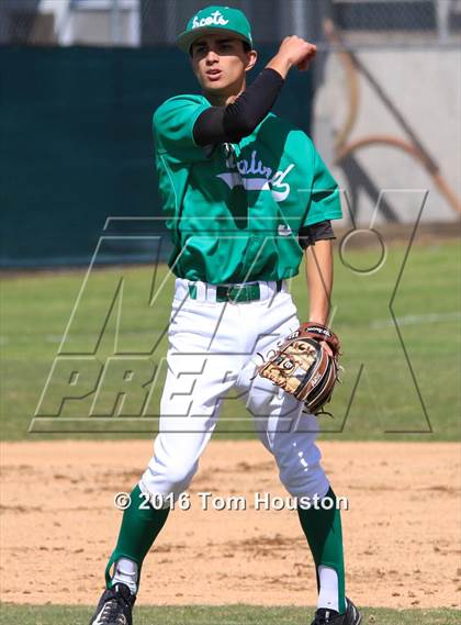 Thumbnail 3 in Glendora vs. Upland photogallery.