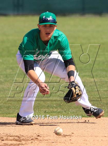 Thumbnail 2 in Glendora vs. Upland photogallery.