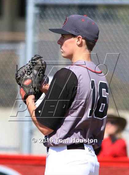 Thumbnail 2 in Glendora vs. Upland photogallery.