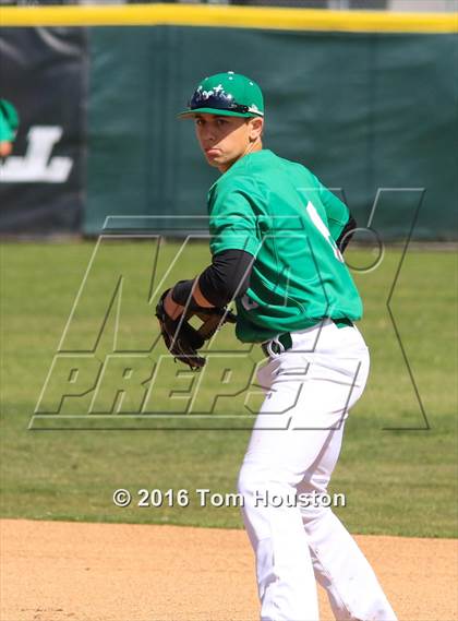 Thumbnail 2 in Glendora vs. Upland photogallery.