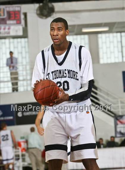 Thumbnail 3 in Hargrave Military Academy vs St. Thomas More (Spalding Hoophall Classic) photogallery.