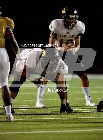 Thumbnail 1 in Garland vs Keller Central photogallery.