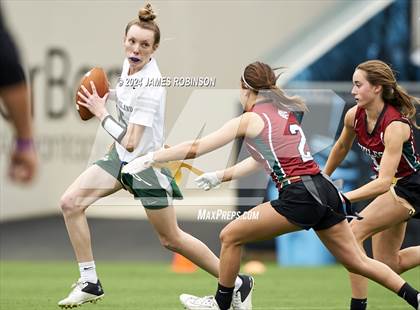 Thumbnail 2 in Fleming Island vs Chiles (Jaguars Preseason Classic) photogallery.