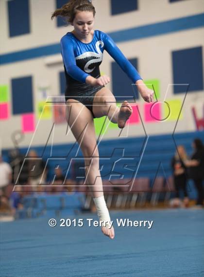 Thumbnail 1 in NYSPHSAA Championships 2015 photogallery.