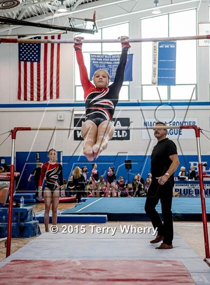 Thumbnail 3 in NYSPHSAA Championships 2015 photogallery.