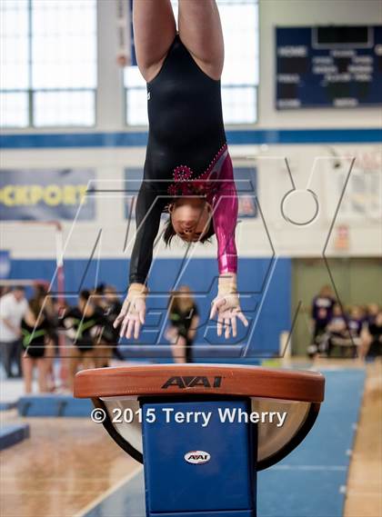 Thumbnail 3 in NYSPHSAA Championships 2015 photogallery.
