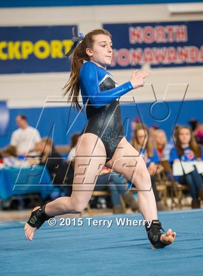 Thumbnail 1 in NYSPHSAA Championships 2015 photogallery.
