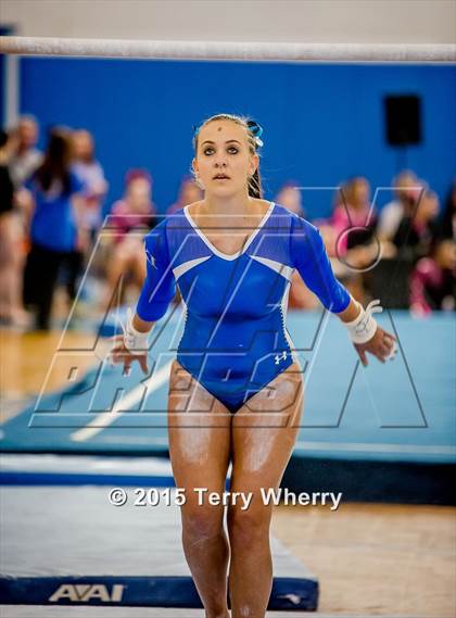 Thumbnail 2 in NYSPHSAA Championships 2015 photogallery.