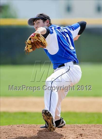 Thumbnail 3 in Lake Zurich @ McHenry photogallery.