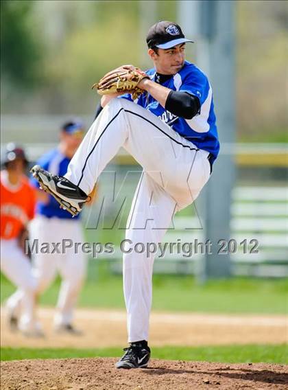 Thumbnail 1 in Lake Zurich @ McHenry photogallery.