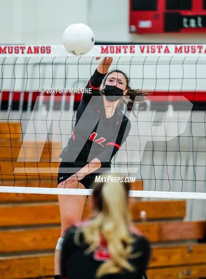 Thumbnail 1 in Carondelet @ Monte Vista photogallery.