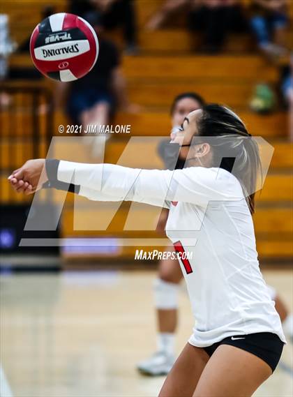 Thumbnail 3 in Carondelet @ Monte Vista photogallery.