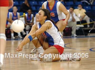 Thumbnail 3 in Los Alamitos vs. Foothill (State D1 Final) photogallery.