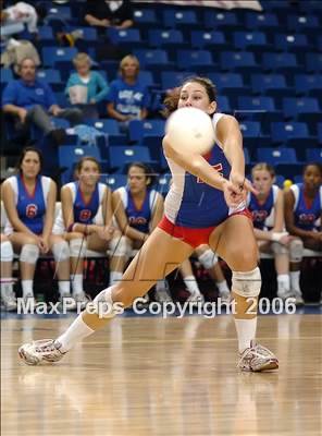 Thumbnail 2 in Los Alamitos vs. Foothill (State D1 Final) photogallery.