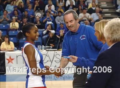 Thumbnail 1 in Los Alamitos vs. Foothill (State D1 Final) photogallery.