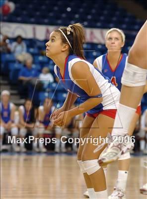 Thumbnail 1 in Los Alamitos vs. Foothill (State D1 Final) photogallery.