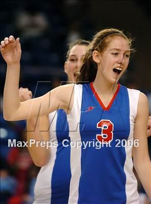 Thumbnail 1 in Los Alamitos vs. Foothill (State D1 Final) photogallery.