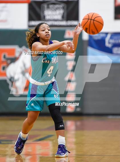 Thumbnail 3 in Cox Mill vs East Lincoln (East Lincoln Winter Jam) photogallery.