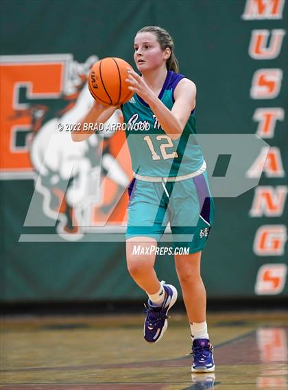 Thumbnail 2 in Cox Mill vs East Lincoln (East Lincoln Winter Jam) photogallery.
