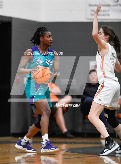 Thumbnail 2 in Cox Mill vs East Lincoln (East Lincoln Winter Jam) photogallery.