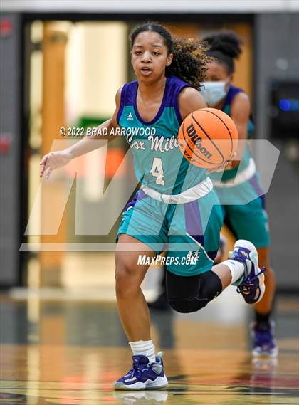 Thumbnail 1 in Cox Mill vs East Lincoln (East Lincoln Winter Jam) photogallery.