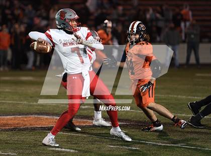 Thumbnail 1 in Walnut Ridge @ Washington (OHSAA D2 Regional Quarterfinal) photogallery.