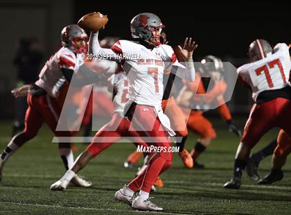 Thumbnail 1 in Walnut Ridge @ Washington (OHSAA D2 Regional Quarterfinal) photogallery.
