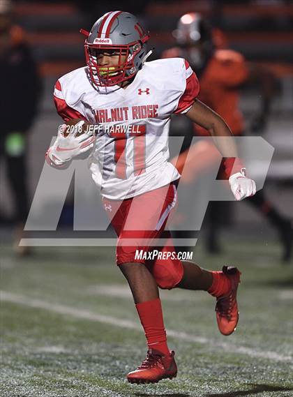 Thumbnail 3 in Walnut Ridge @ Washington (OHSAA D2 Regional Quarterfinal) photogallery.
