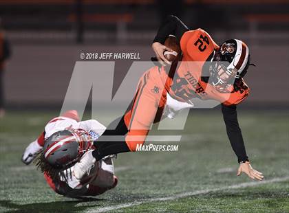 Thumbnail 3 in Walnut Ridge @ Washington (OHSAA D2 Regional Quarterfinal) photogallery.