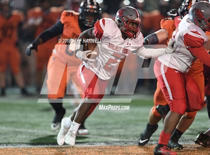 Thumbnail 3 in Walnut Ridge @ Washington (OHSAA D2 Regional Quarterfinal) photogallery.
