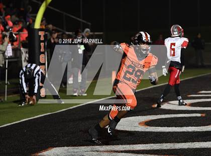 Thumbnail 3 in Walnut Ridge @ Washington (OHSAA D2 Regional Quarterfinal) photogallery.
