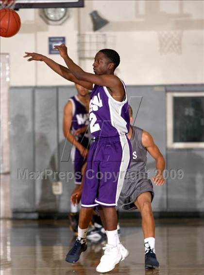 Thumbnail 1 in Manual Arts vs. Community Charter (Lynwood Christmas Challenge) photogallery.