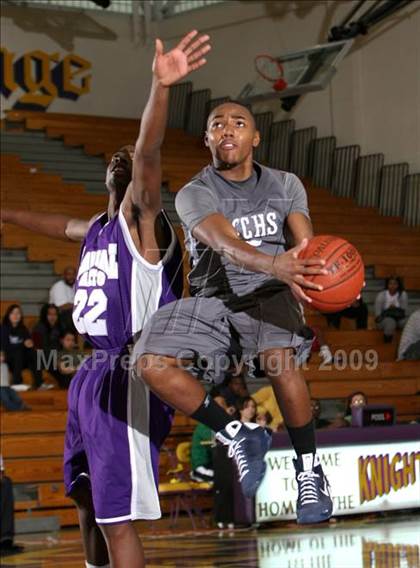 Thumbnail 2 in Manual Arts vs. Community Charter (Lynwood Christmas Challenge) photogallery.