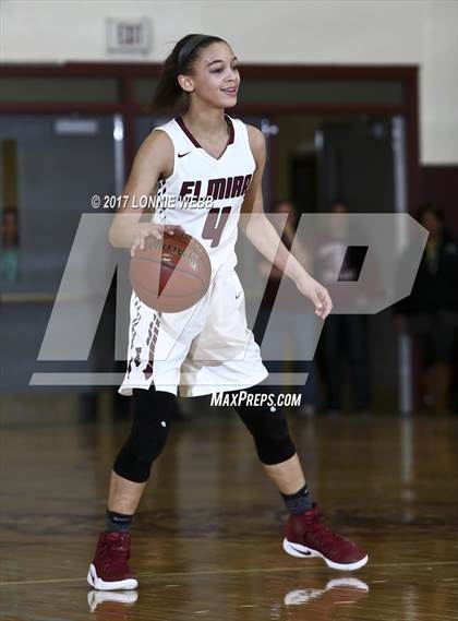 Thumbnail 2 in Ossining vs Elmira (NYPHSAA Class AA Regional Final) photogallery.